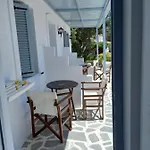 بيت ضيافة Maistrali & Pláka