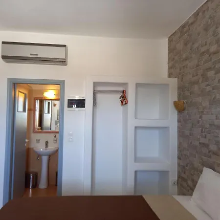 Πανσιόν Maistrali &