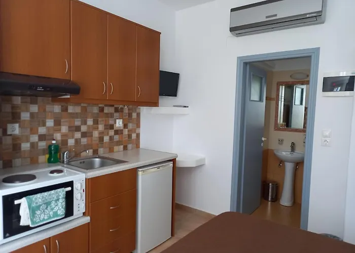 Casa de hóspedes Maistrali & Pláka